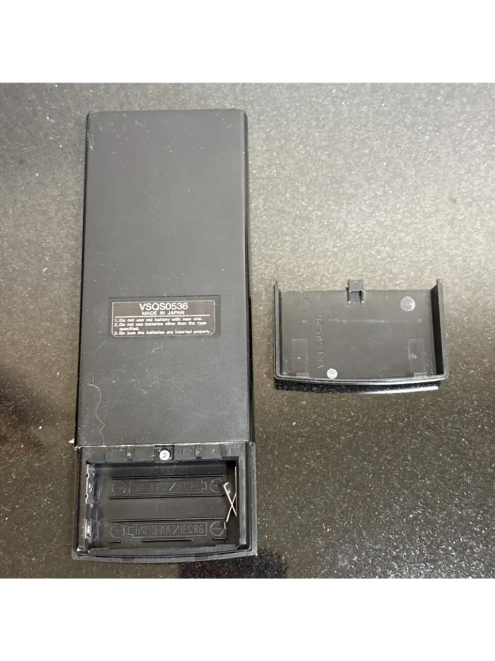 Panasonic vsqs0536 Remote Control VCR TV Japan Genuine Tested P17 Black w Cover
